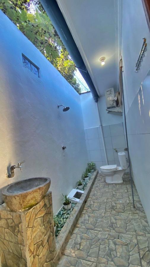 Chemel Homestay Kuta  ภายนอก รูปภาพ
