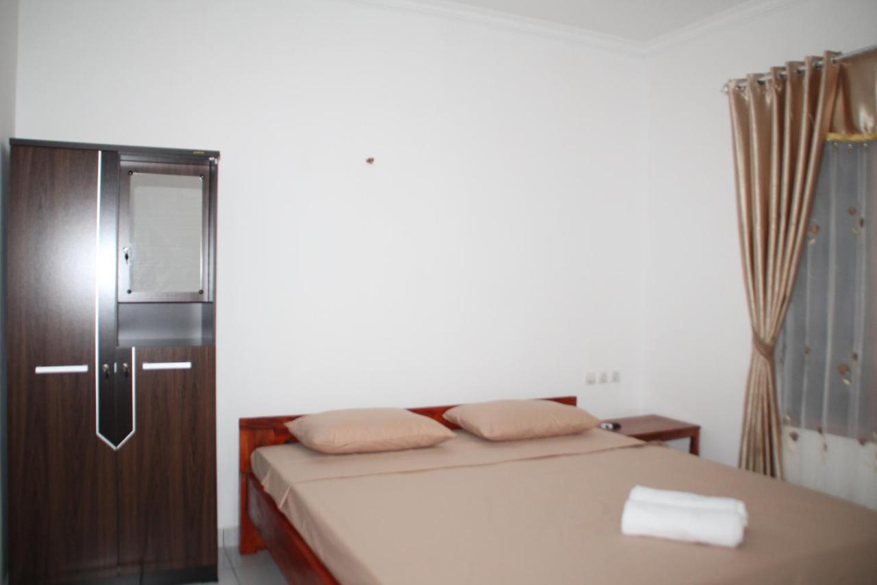 Chemel Homestay Kuta  ภายนอก รูปภาพ