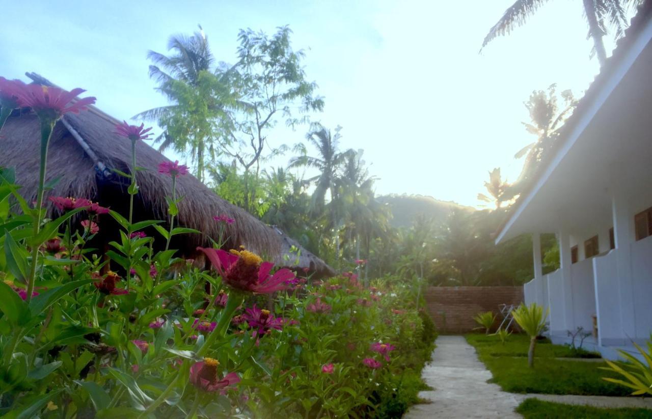 Chemel Homestay Kuta  ภายนอก รูปภาพ