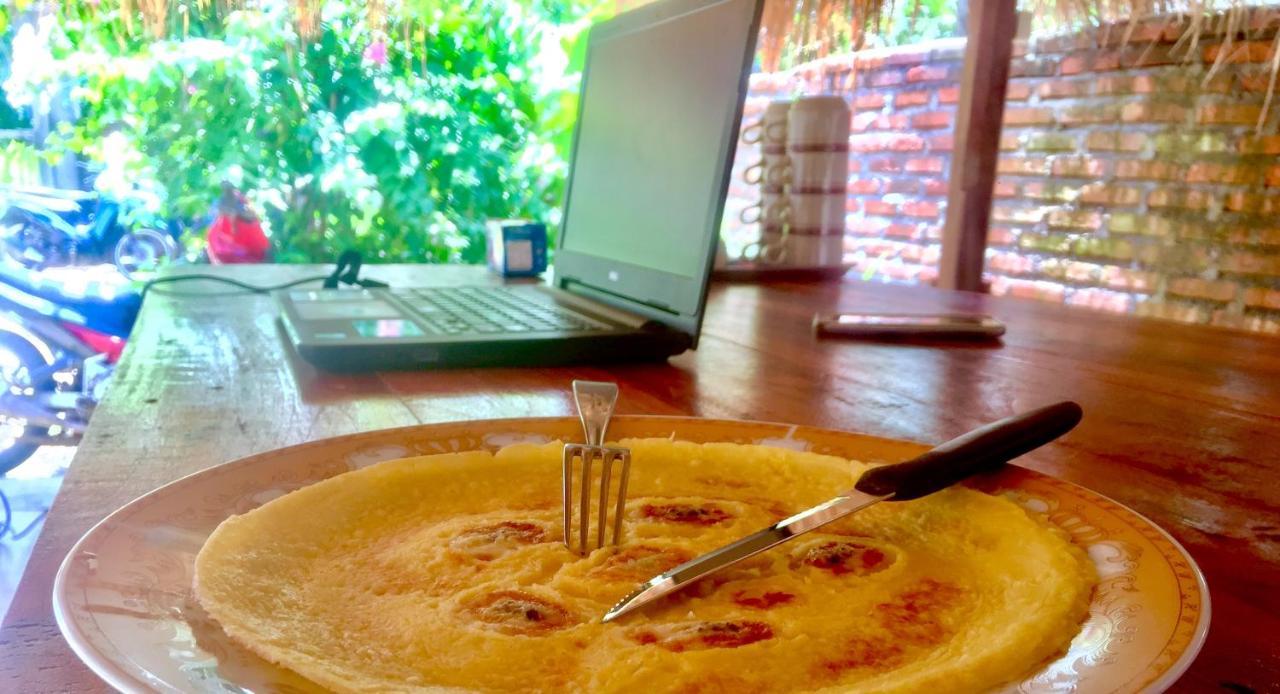 Chemel Homestay Kuta  ภายนอก รูปภาพ